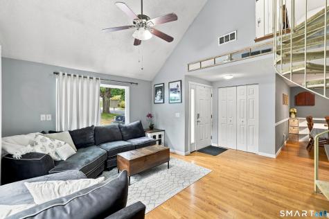 4 Clubhouse Drive Cromwell CT 06416