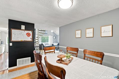 4 Clubhouse Drive Cromwell CT 06416