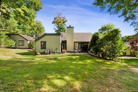 920 Heritage Village Southbury CT 06488