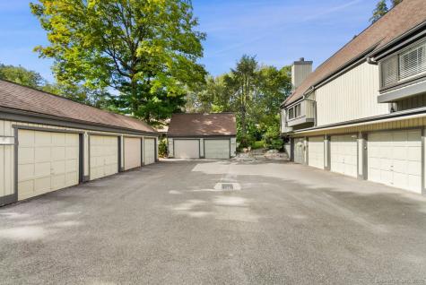 920 Heritage Village Southbury CT 06488