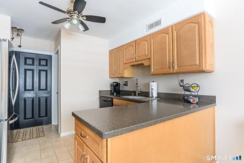 43 Country Walk Shelton CT 06484