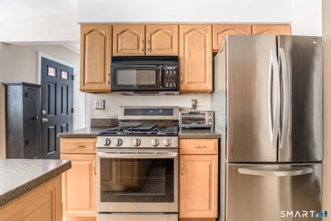 43 Country Walk Shelton CT 06484