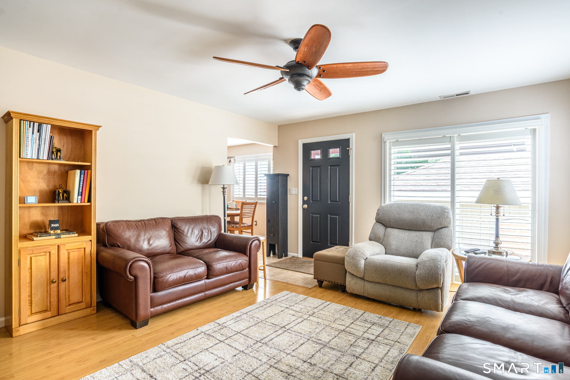 43 Country Walk Shelton CT 06484