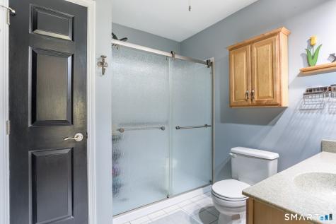 43 Country Walk Shelton CT 06484