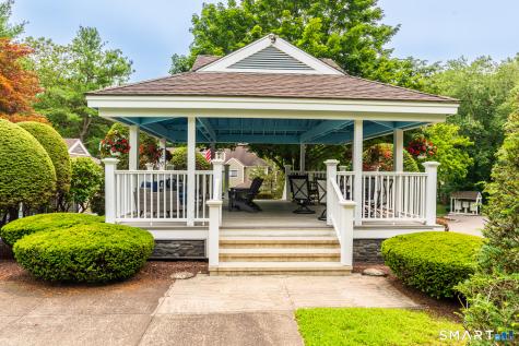 43 Country Walk Shelton CT 06484