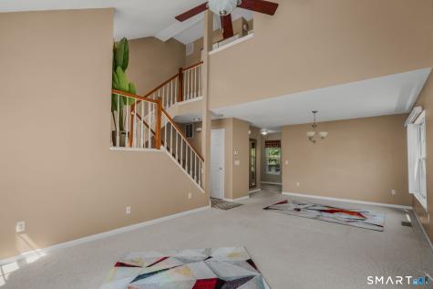 220 Algonquin Trail Trumbull CT 06611