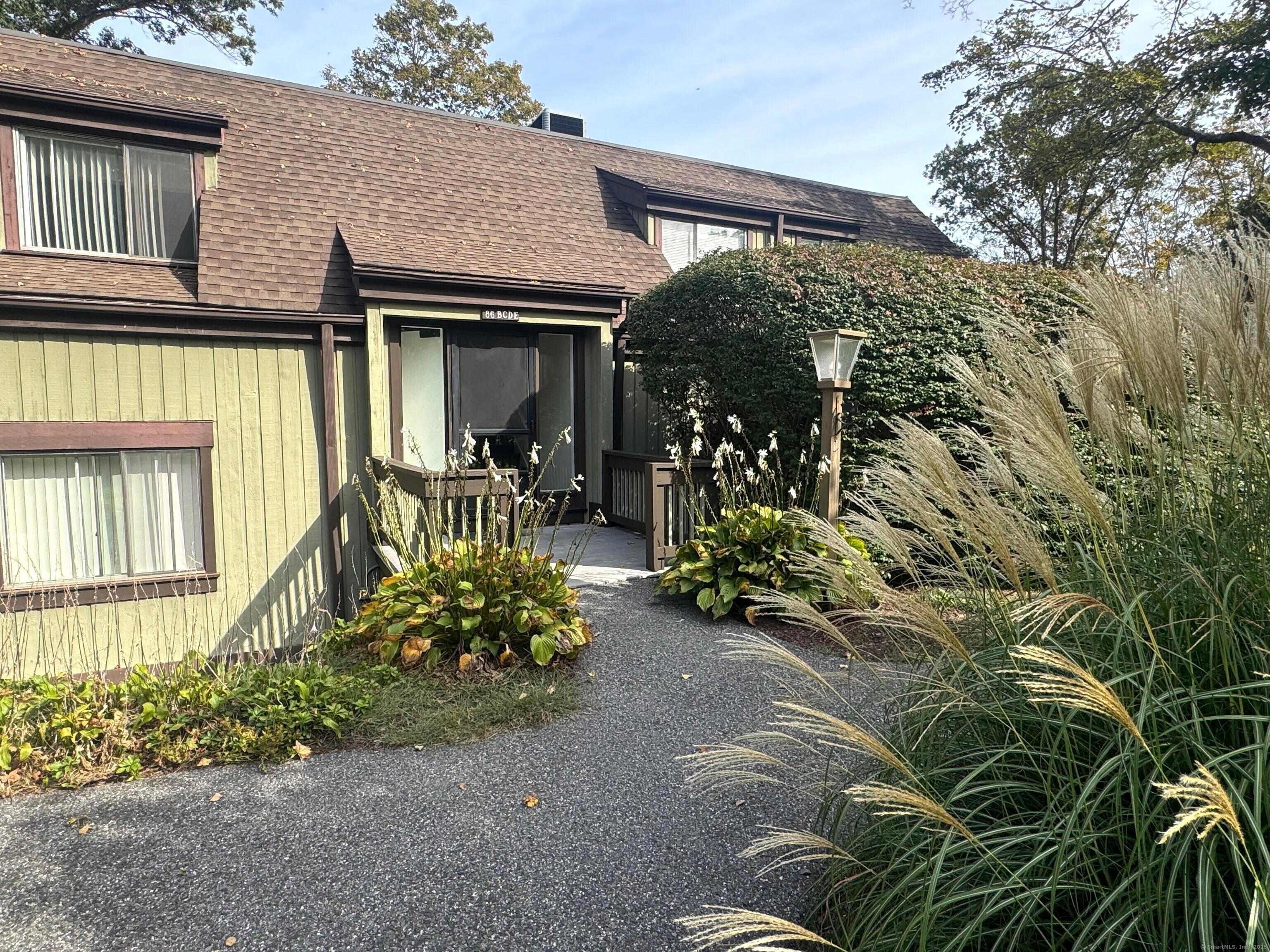 86 Heritage Village Southbury CT 06488