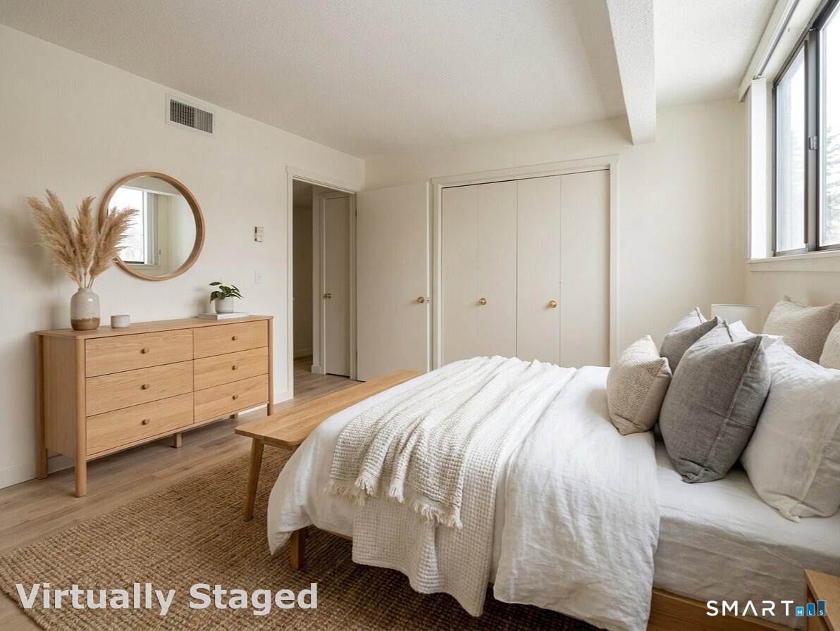 86 Heritage Village Southbury CT 06488