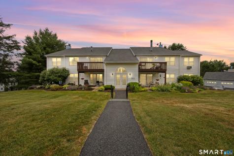 30 Rockledge Loop Torrington CT 06790