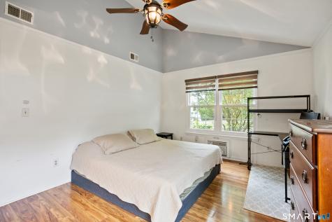 30 Rockledge Loop Torrington CT 06790