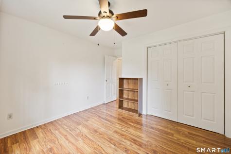 30 Rockledge Loop Torrington CT 06790