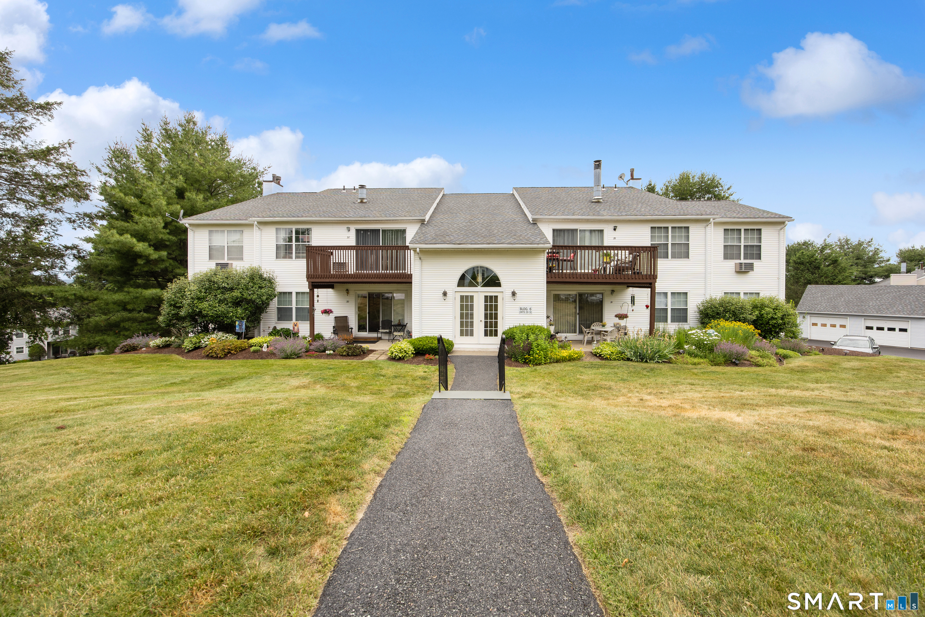 30 Rockledge Loop Torrington CT 06790