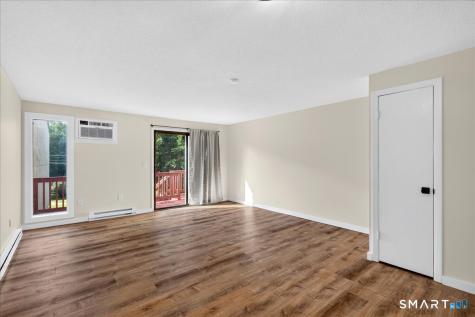 576 Shennecossett Road Groton CT 06340