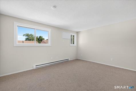 576 Shennecossett Road Groton CT 06340
