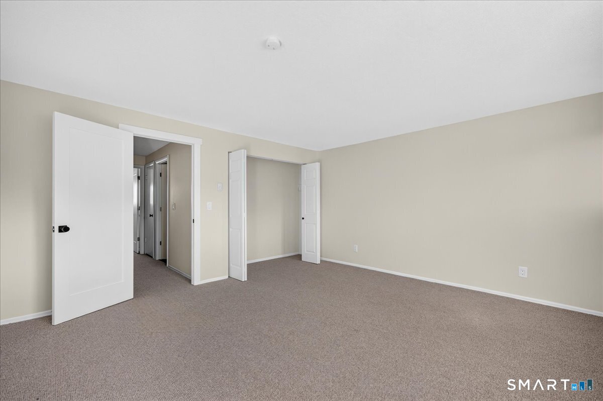 576 Shennecossett Road Groton CT 06340