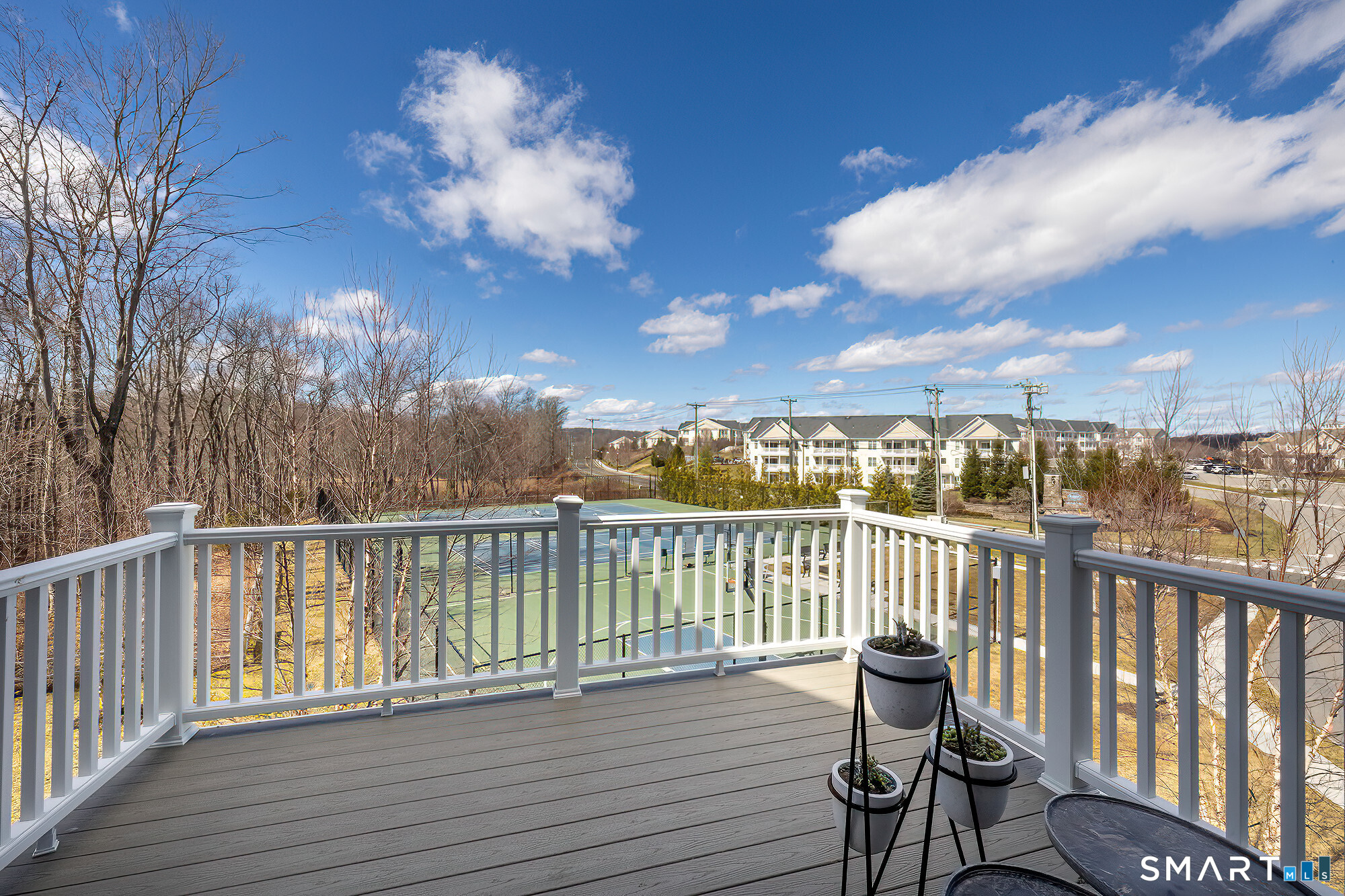 1 Brentwood Circle Danbury CT 06810