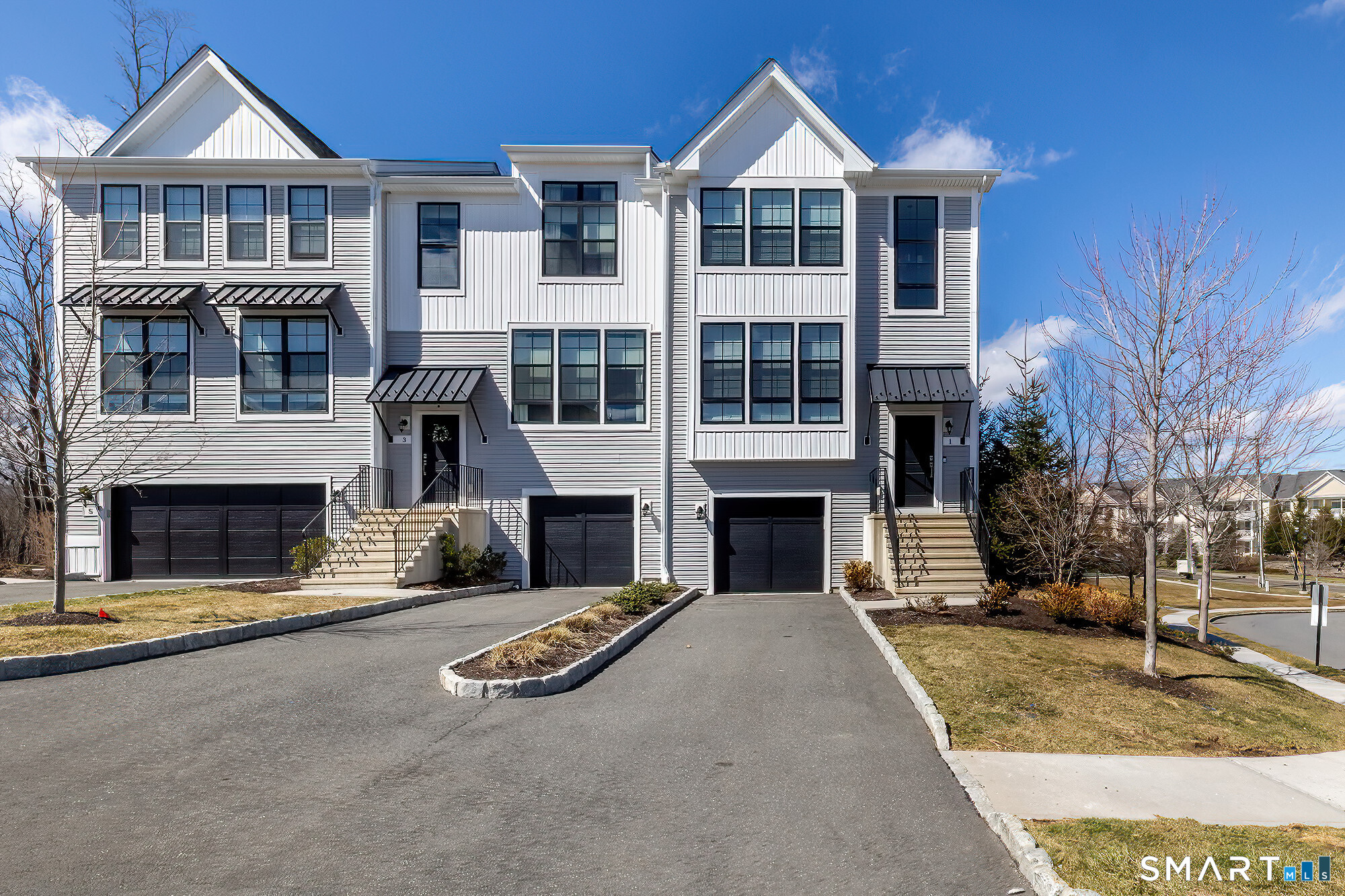 1 Brentwood Circle Danbury CT 06810