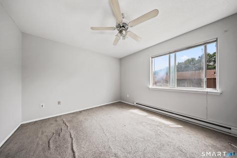 909 Hamilton Avenue Waterbury CT 06706