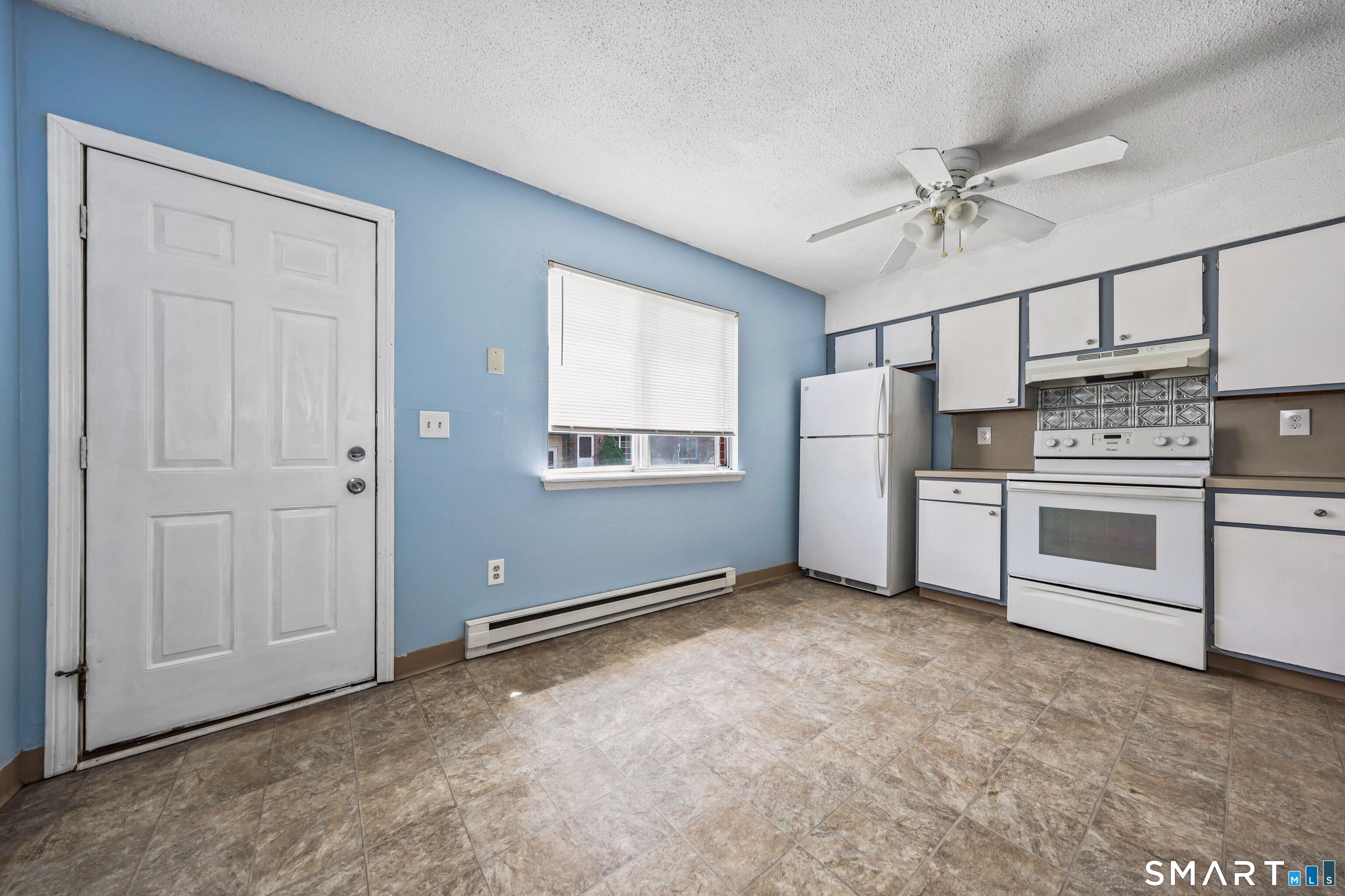 909 Hamilton Avenue Waterbury CT 06706