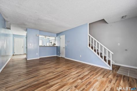 909 Hamilton Avenue Waterbury CT 06706