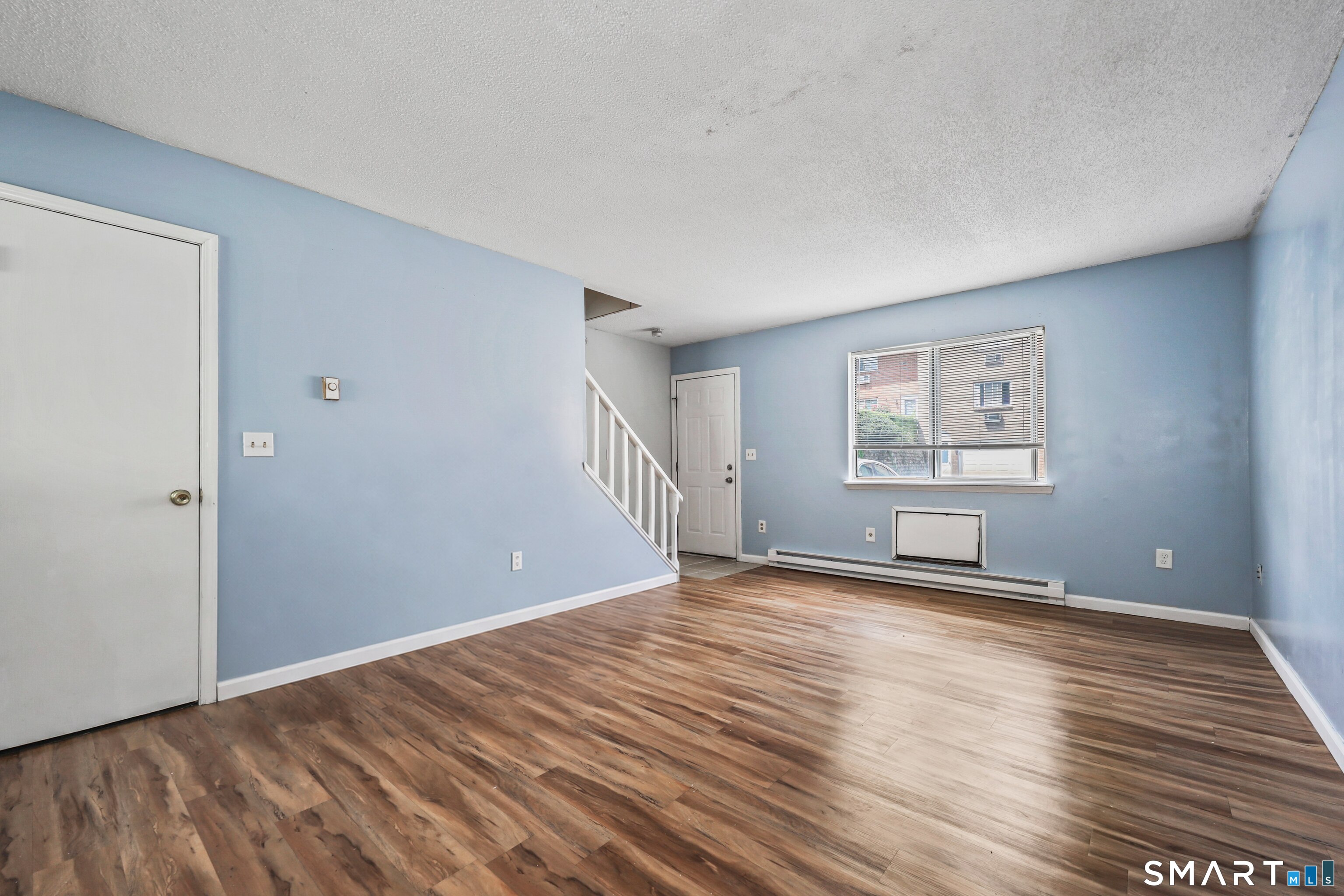 909 Hamilton Avenue Waterbury CT 06706