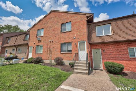 909 Hamilton Avenue Waterbury CT 06706
