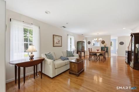 46 Henley Way West Hartford CT 06117