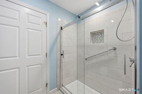 46 Henley Way West Hartford CT 06117
