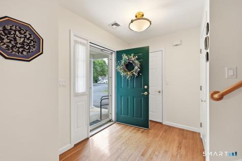 46 Henley Way West Hartford CT 06117