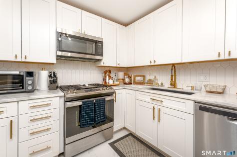 121 Florence Road Branford CT 06405