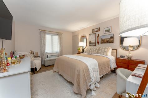 121 Florence Road Branford CT 06405