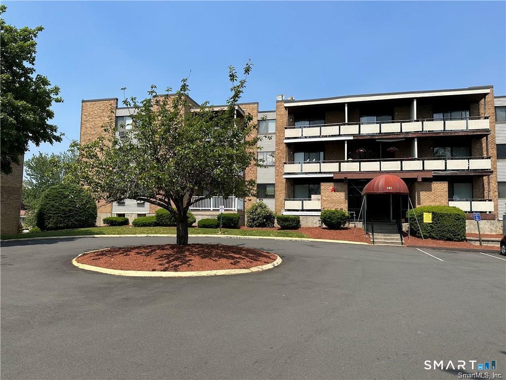 155 Bull Hill Lane West Haven CT 06516