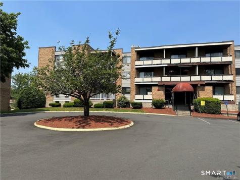 155 Bull Hill Lane West Haven CT 06516