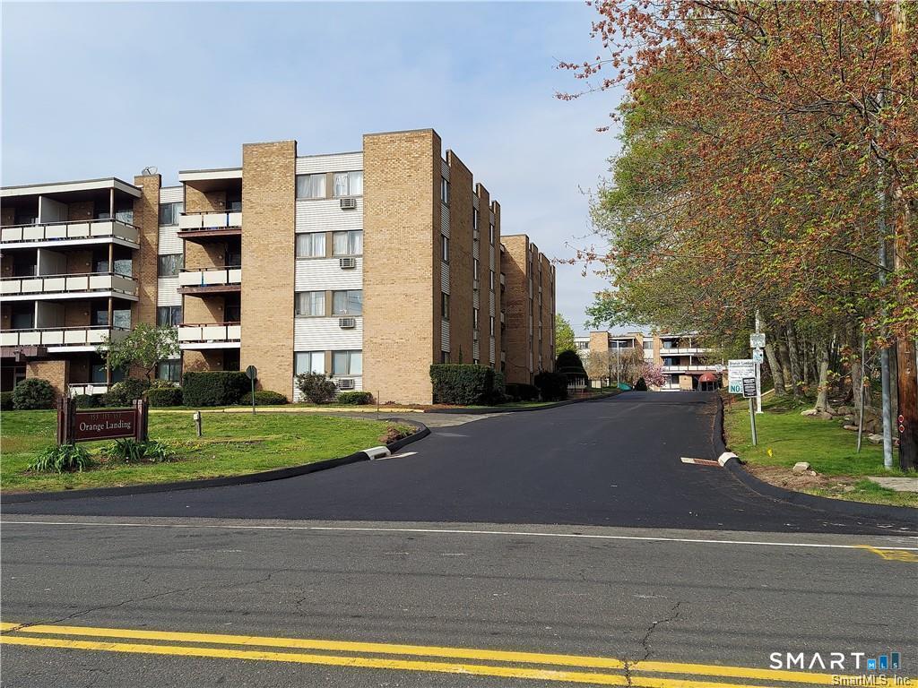 155 Bull Hill Lane West Haven CT 06516