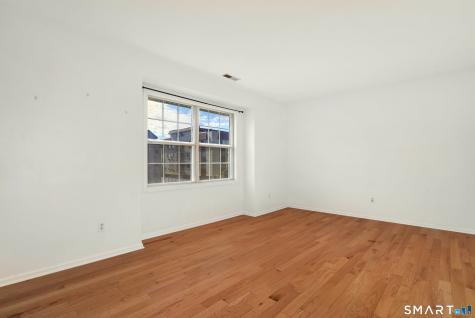 22 Dora Street Stamford CT 06902