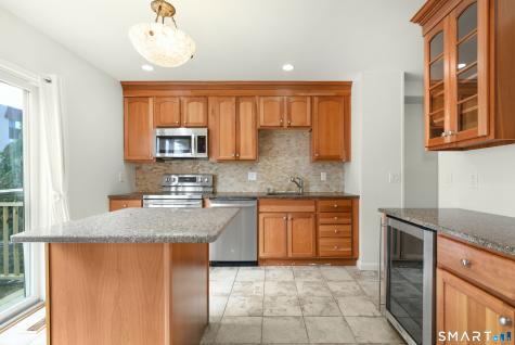 22 Dora Street Stamford CT 06902