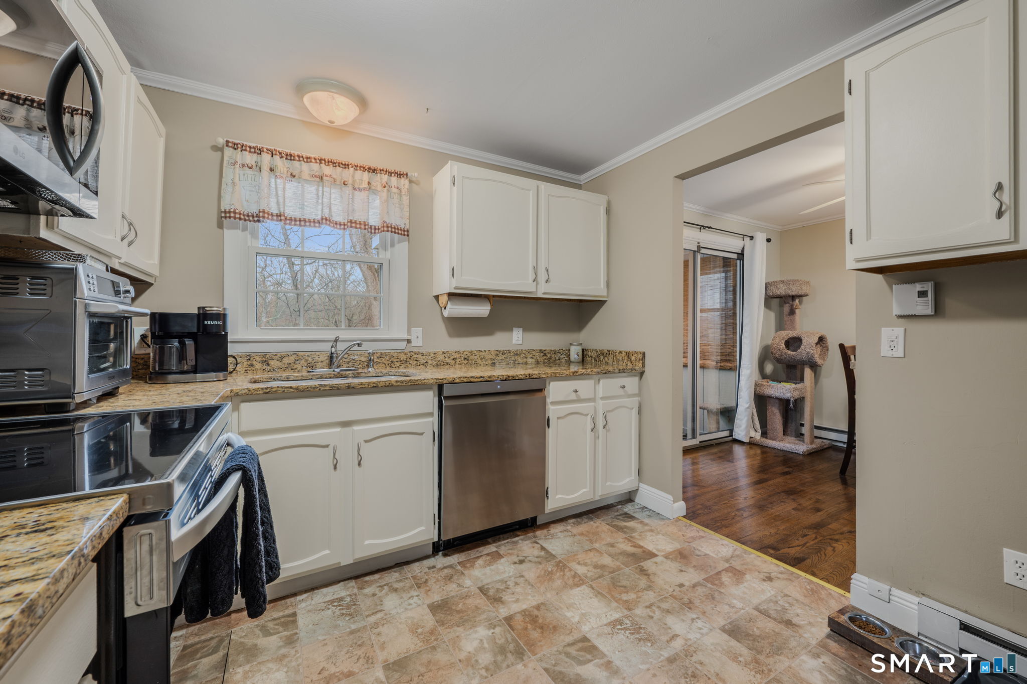 81 East Pattagansett Road East Lyme CT 06357