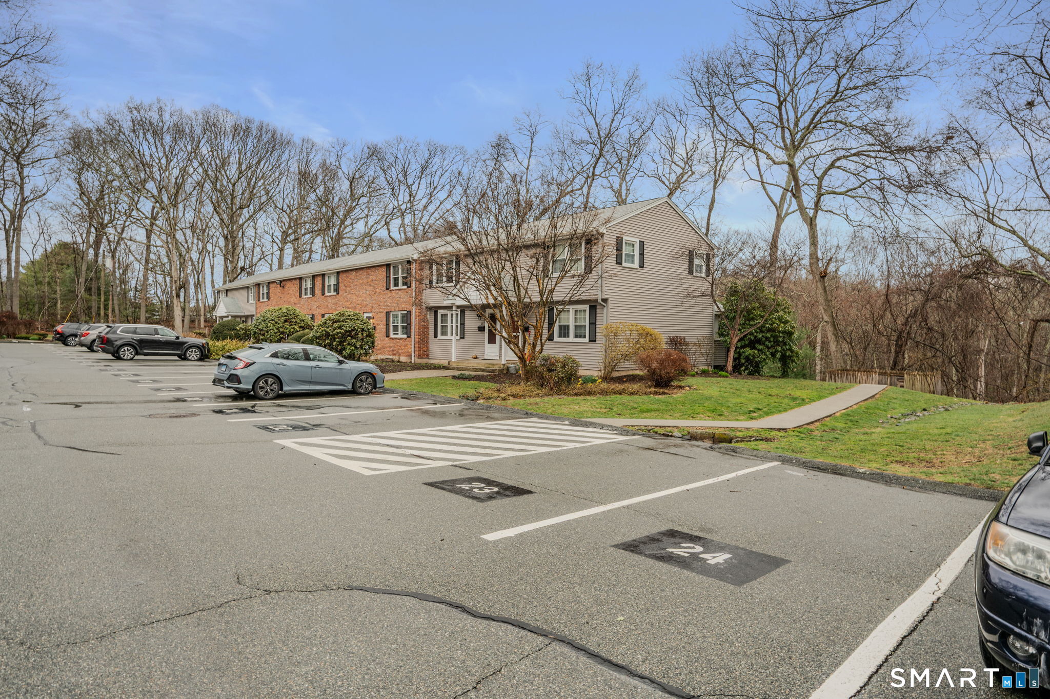 81 East Pattagansett Road East Lyme CT 06357