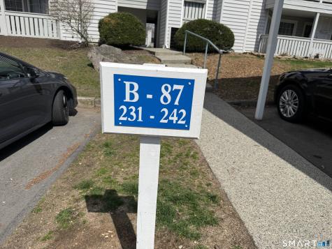 87 Leafwood Lane Groton CT 06340