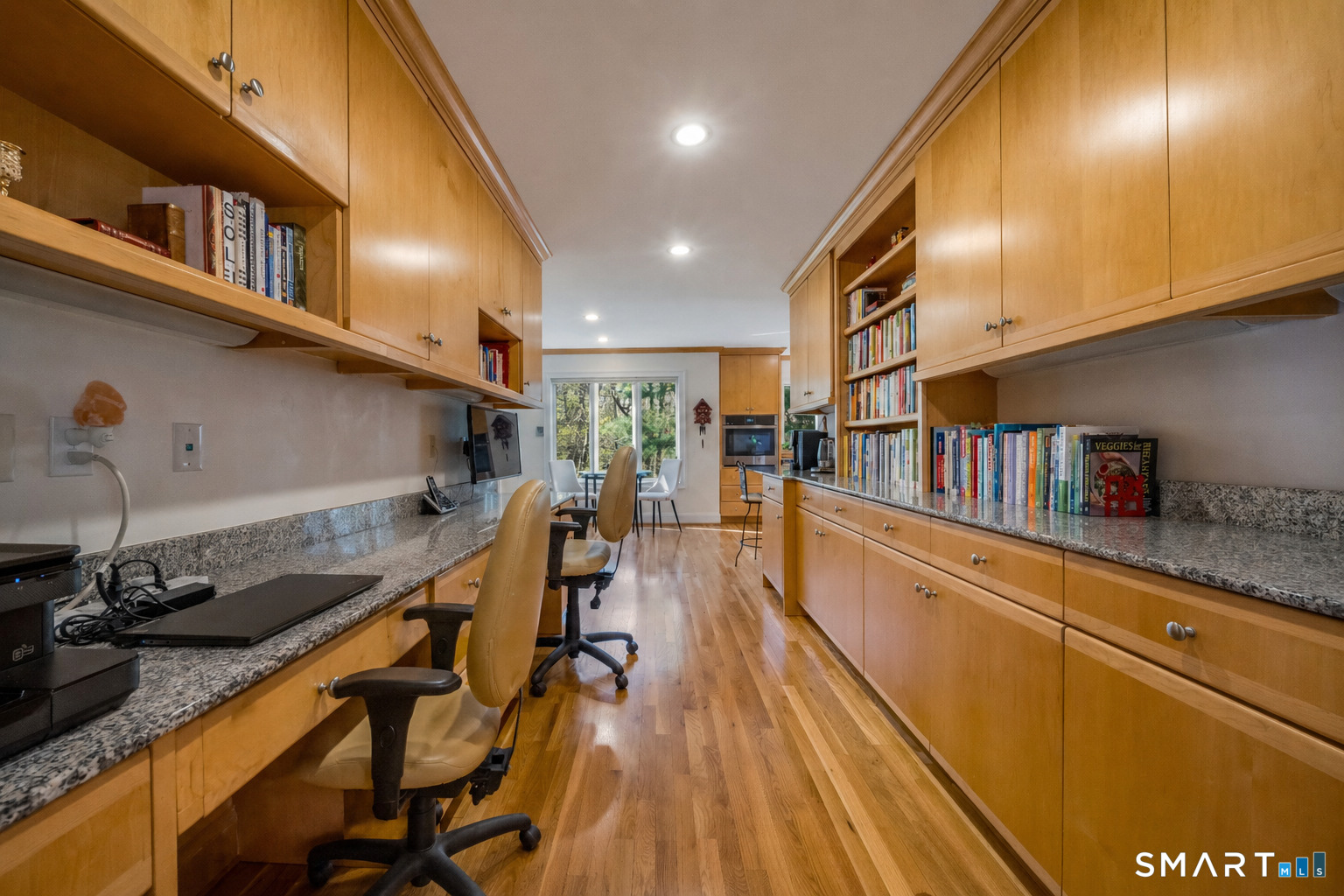 7 Shirecrest Avon CT 06001