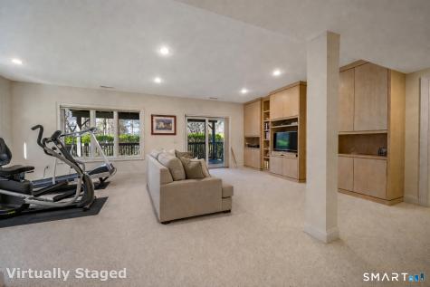 7 Shirecrest Avon CT 06001