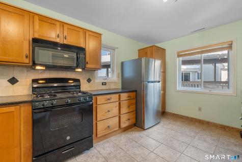 2 Mansfield Grove Road East Haven CT 06512