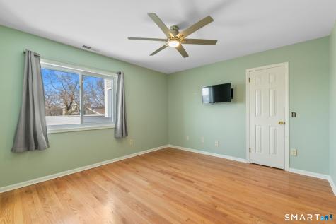 2 Mansfield Grove Road East Haven CT 06512