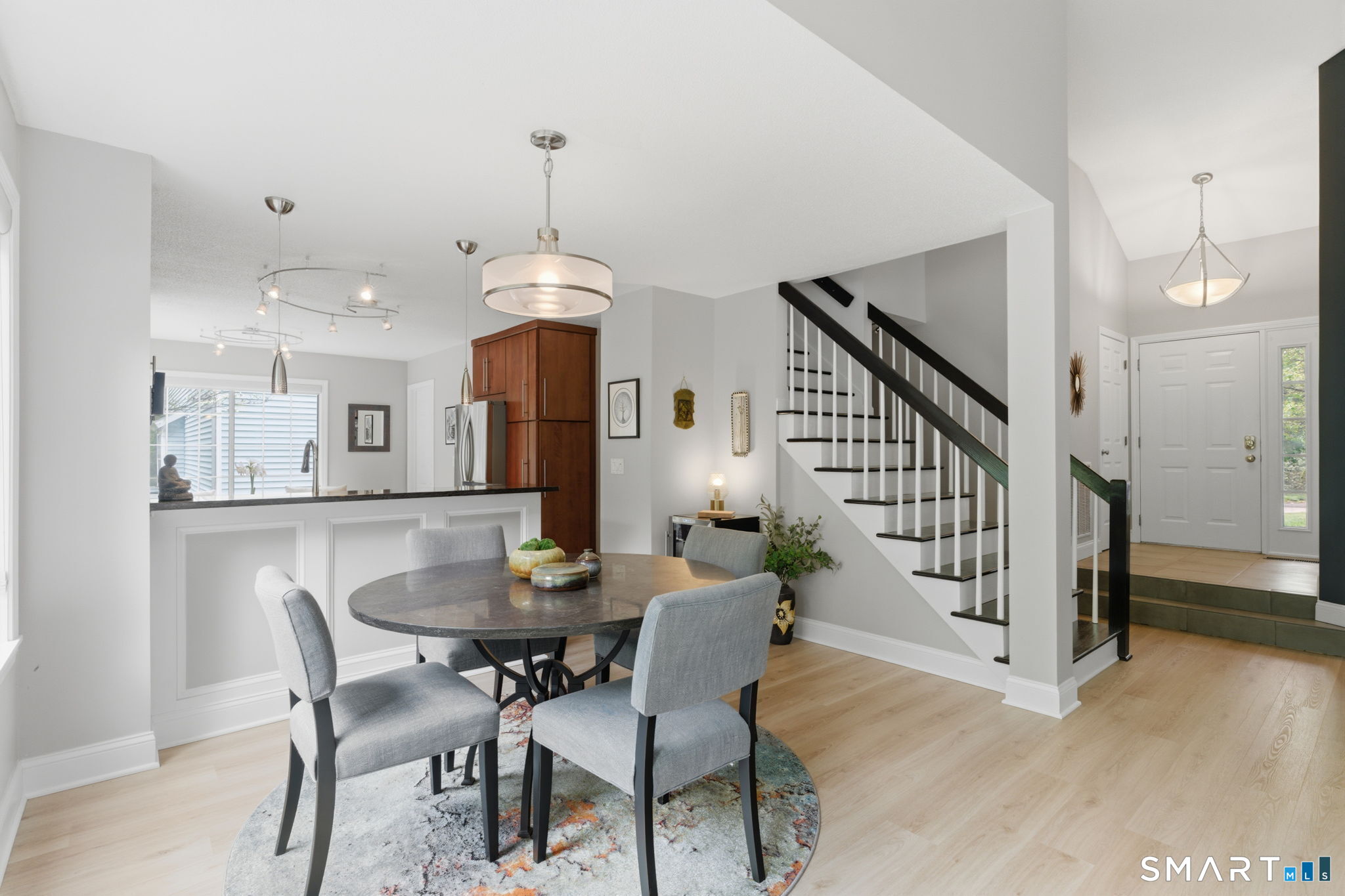 32 Southbridge Court Simsbury CT 06070