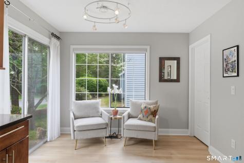 32 Southbridge Court Simsbury CT 06070