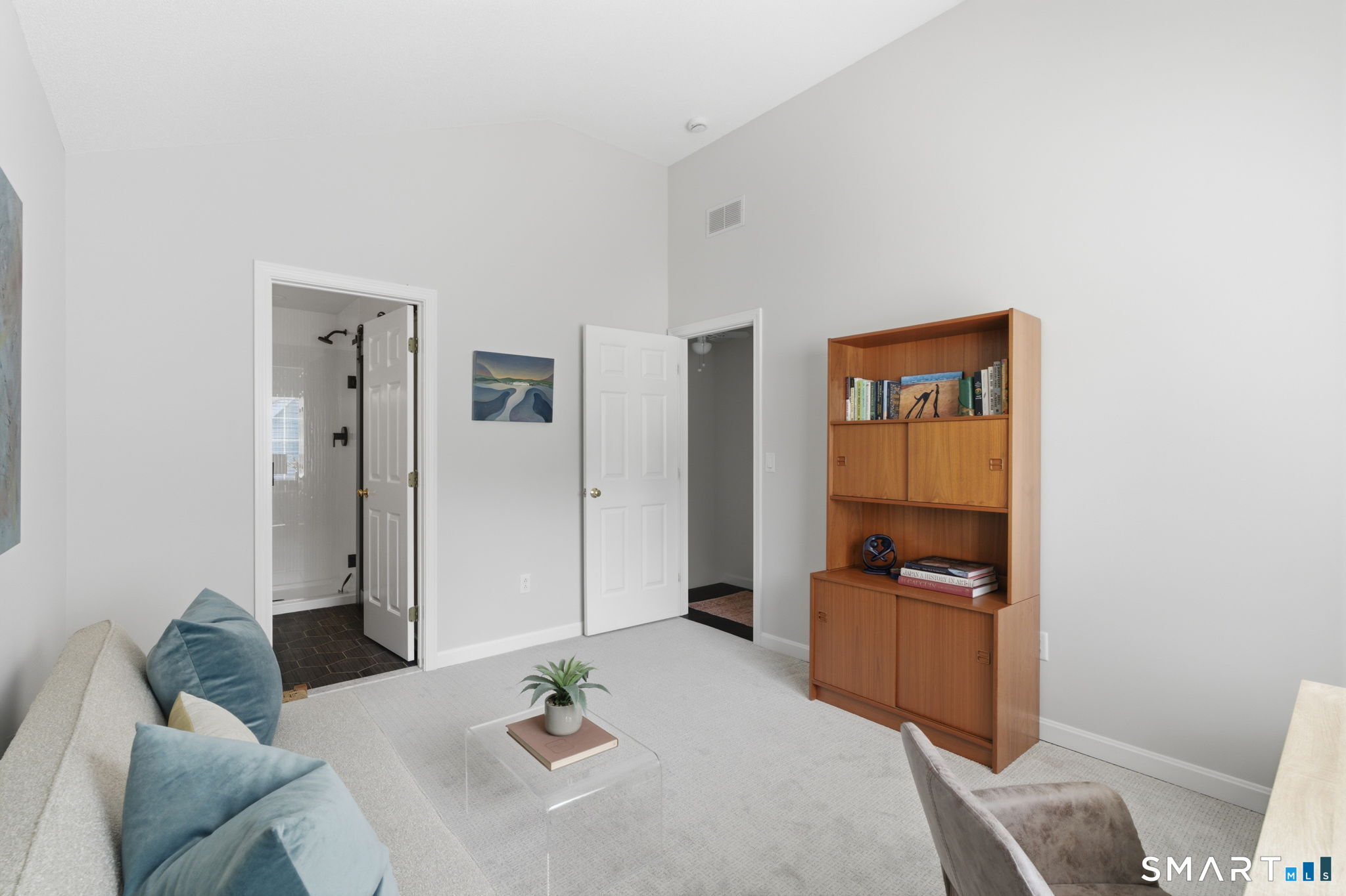 32 Southbridge Court Simsbury CT 06070