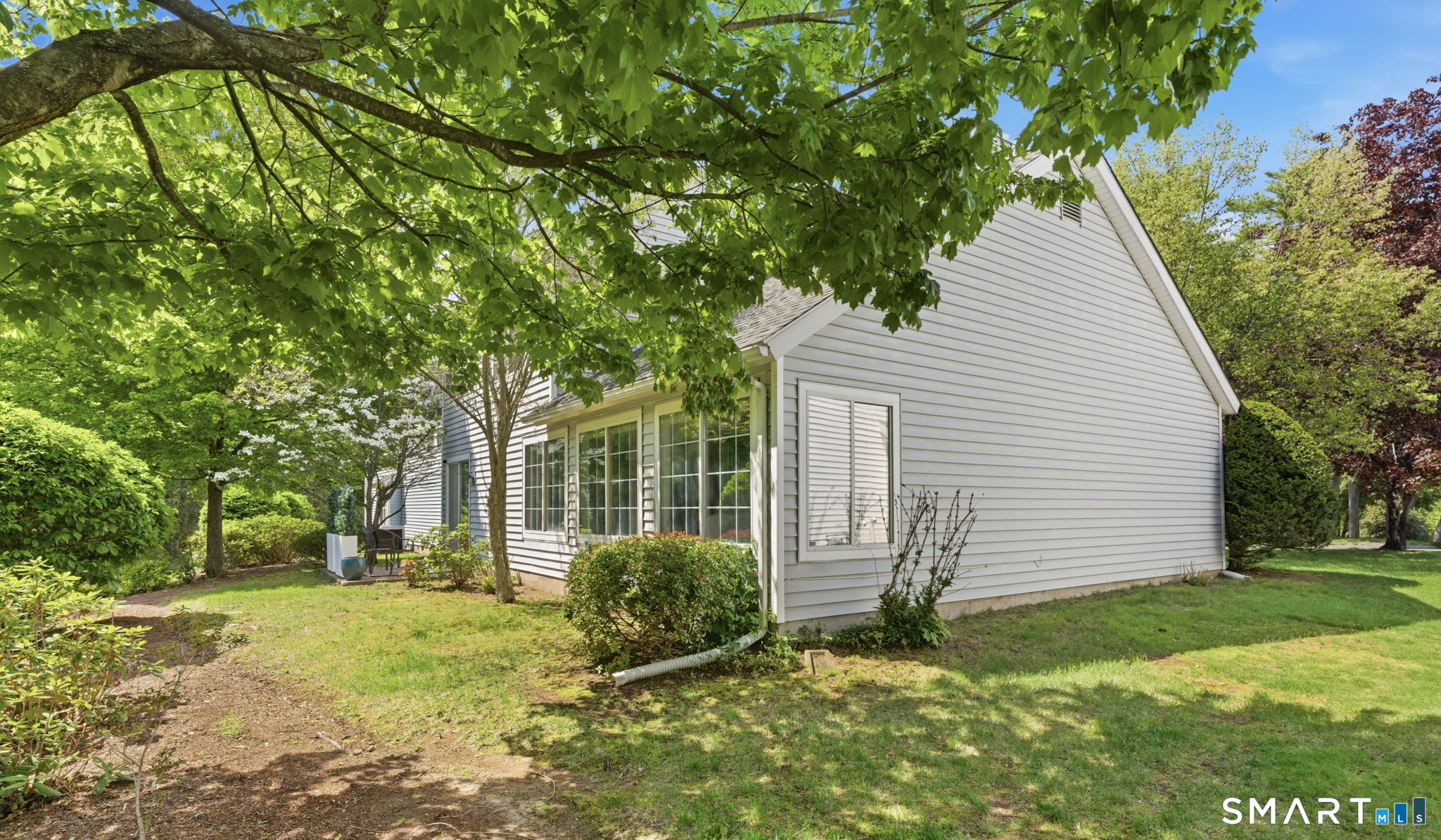32 Southbridge Court Simsbury CT 06070