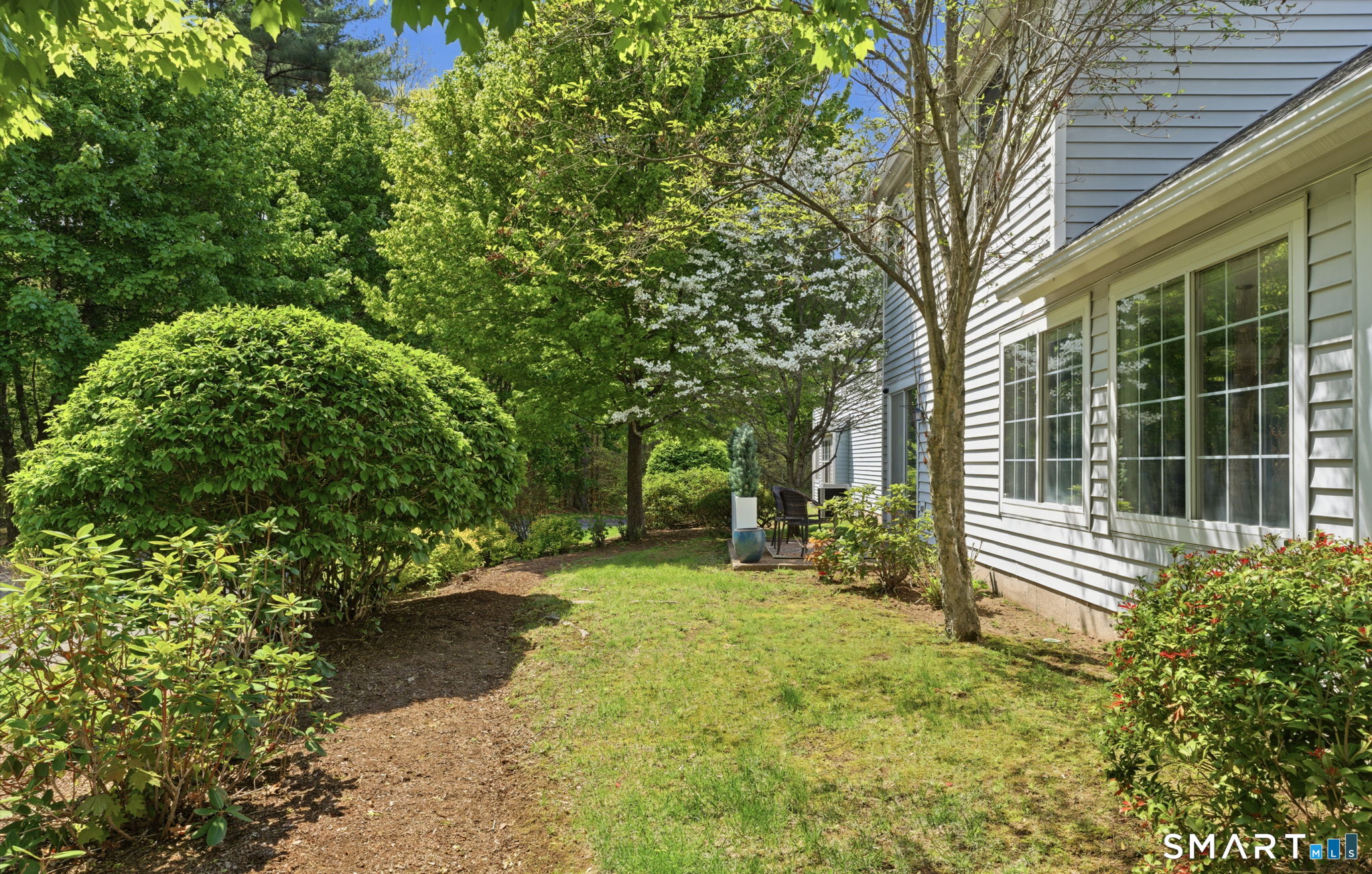 32 Southbridge Court Simsbury CT 06070