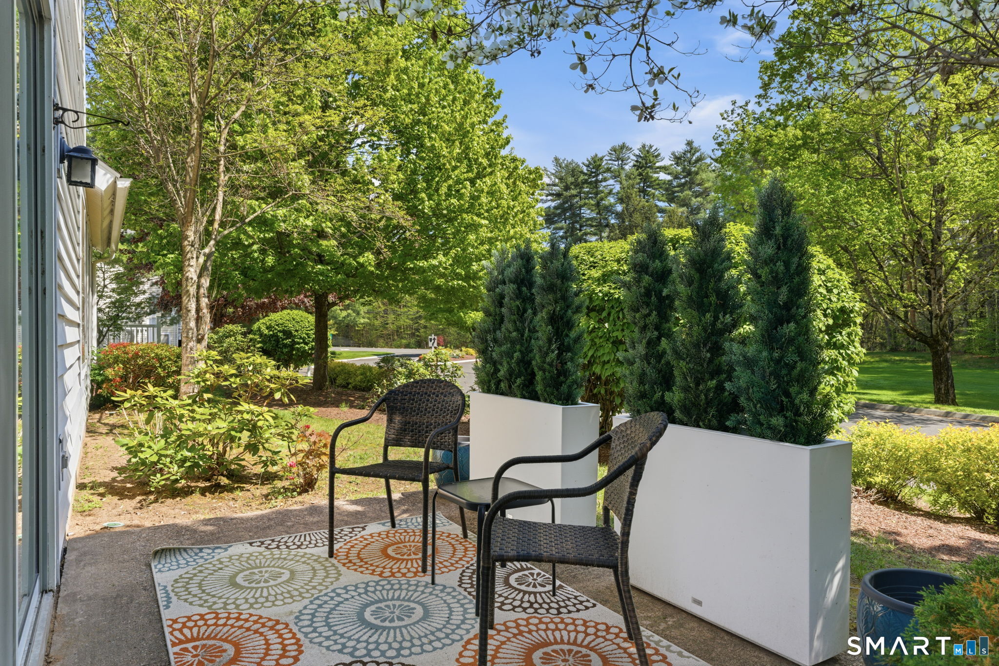 32 Southbridge Court Simsbury CT 06070