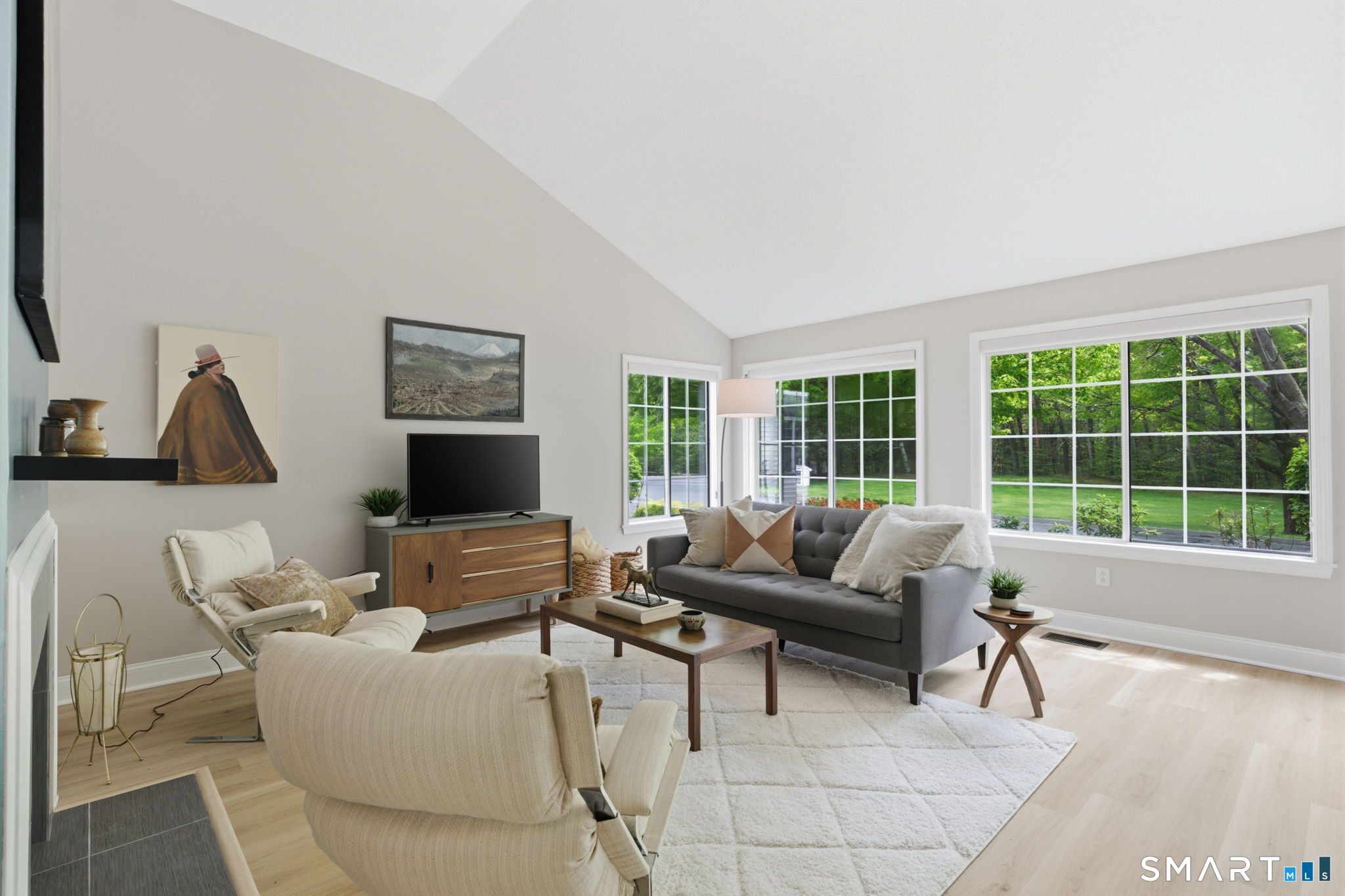 32 Southbridge Court Simsbury CT 06070